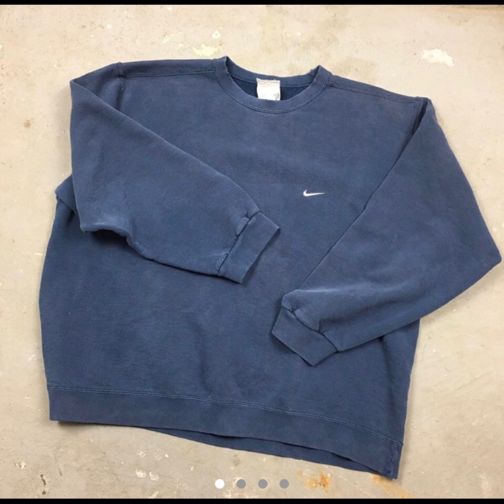 VINTIGE NIKE CREWNECK SWEATSHIRT
